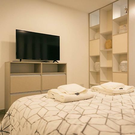 Апартаменти Infinity Plaza Pb Calido Departamento En El Centro De Ушуайя Екстер'єр фото
